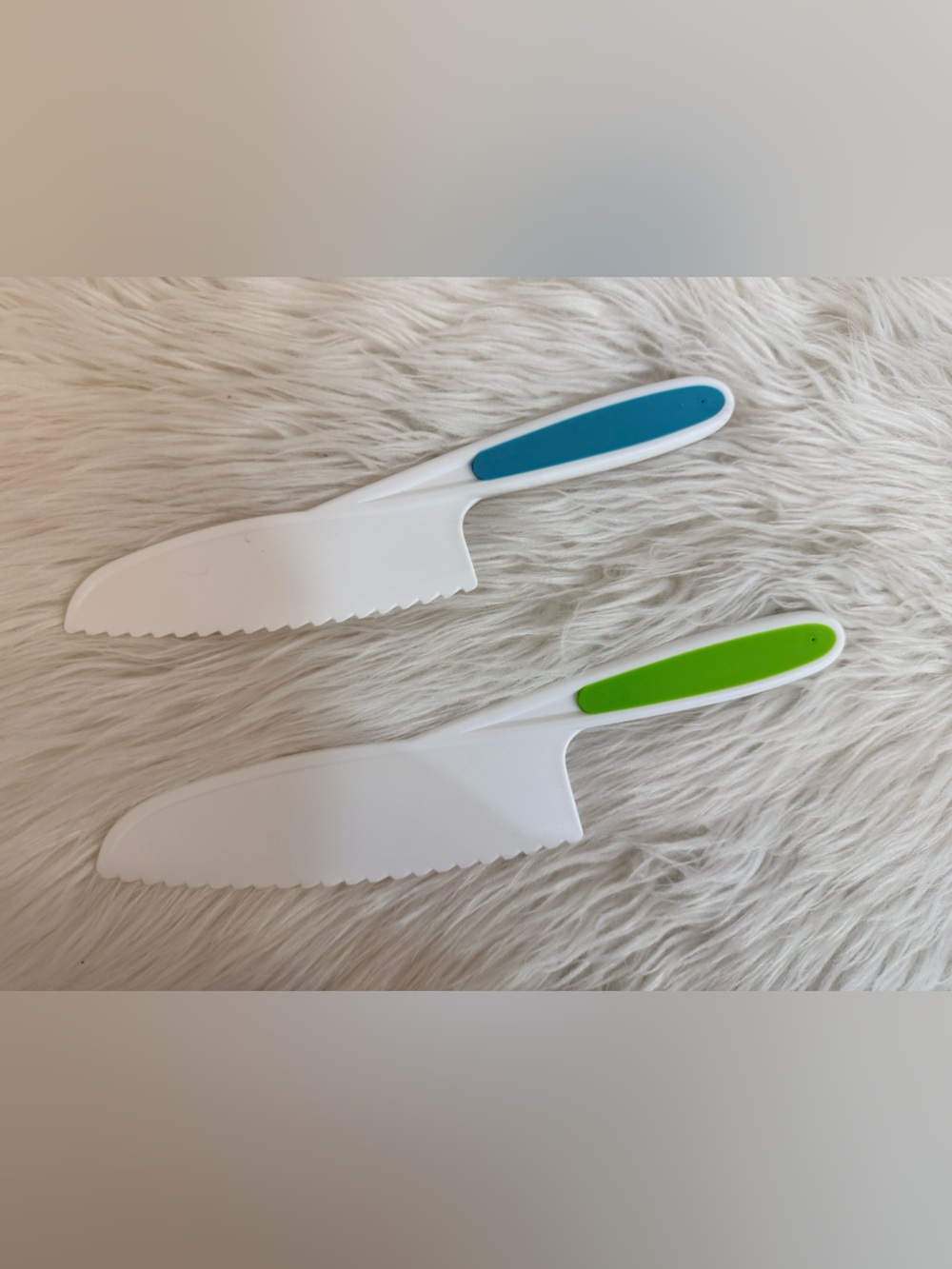 π«10/$25 β’ Kids' Nylon Kitchen Knives